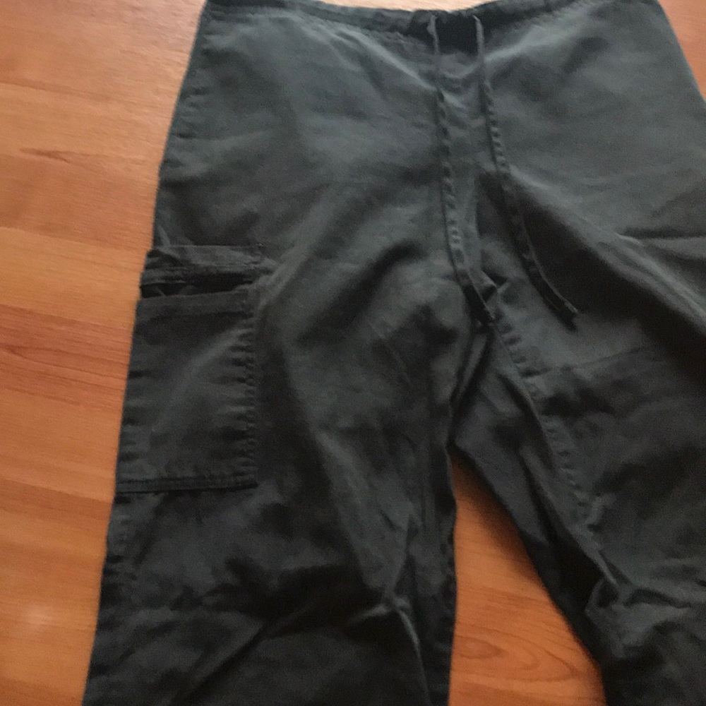 Scrub pants